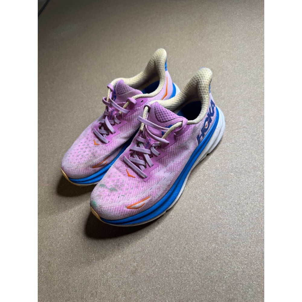 Hoka One One Clifton 9 Womens 7.5 Pink Blue Running Shoes 1127896 CSLC